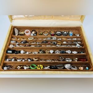 Vintage & Modern Gold & Silver Tone Assortment Fashion Statement Rings Lot 89